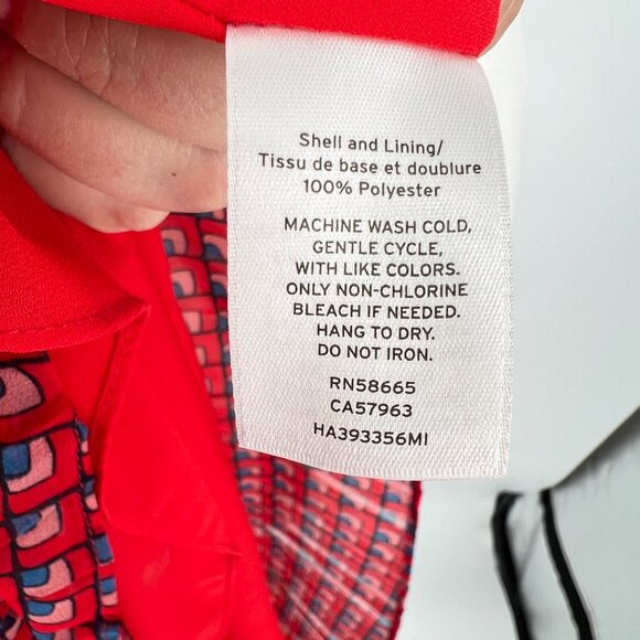 Halogen Pleated Sleeveless Printed Blouse Red Blue Size Medium - Picture 9 of 10